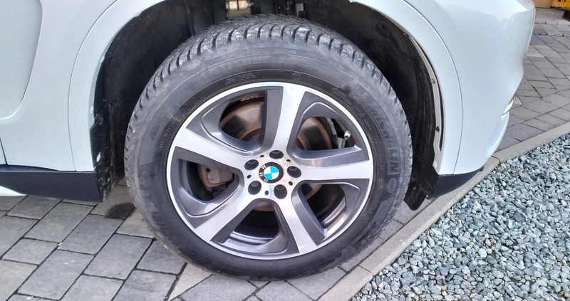 BMW X5 cena 149800 przebieg: 120179, rok produkcji 2015 z Międzyrzecz małe 781